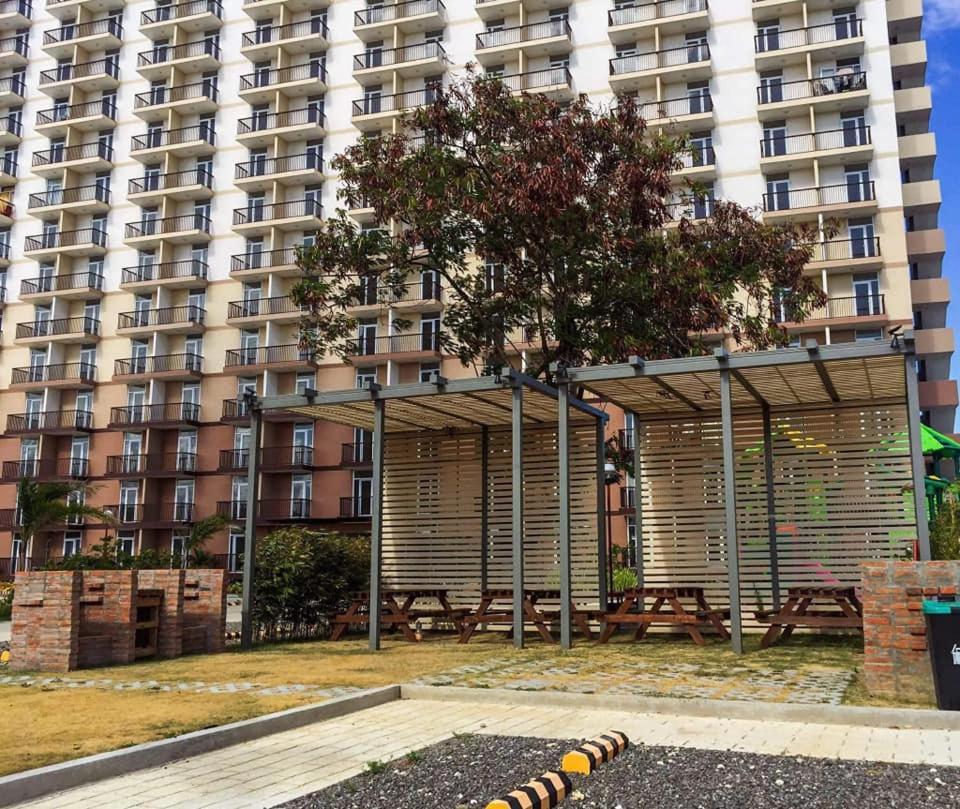 Saekyung Condominium Lapu-Lapu City Eksteriør billede